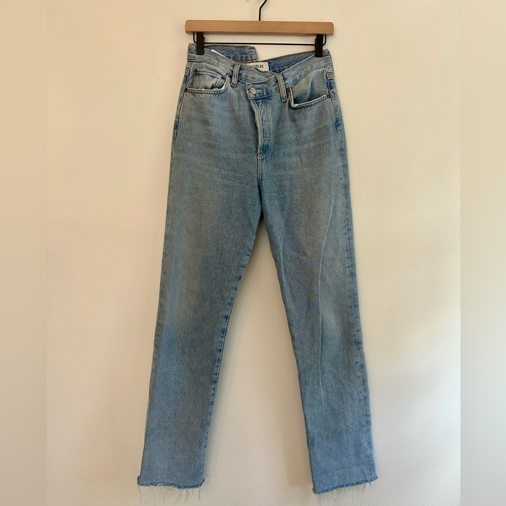 In perfect condition Agolde Criss Cross Straight Leg, size 26